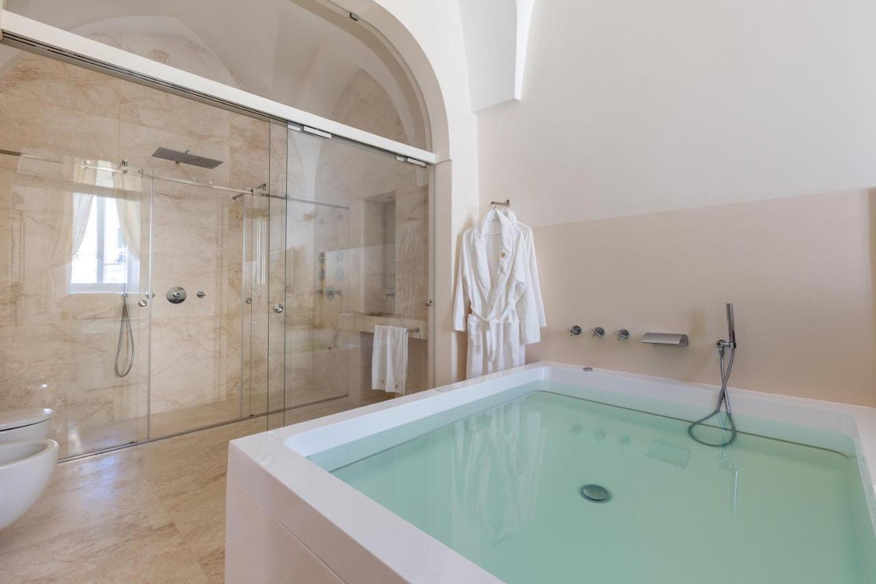 ホテル Palazzo Mascetti オストゥーニ エクステリア 写真